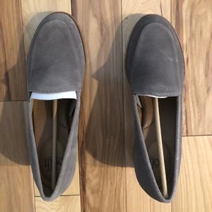 Soffte gray suede loafers size 10